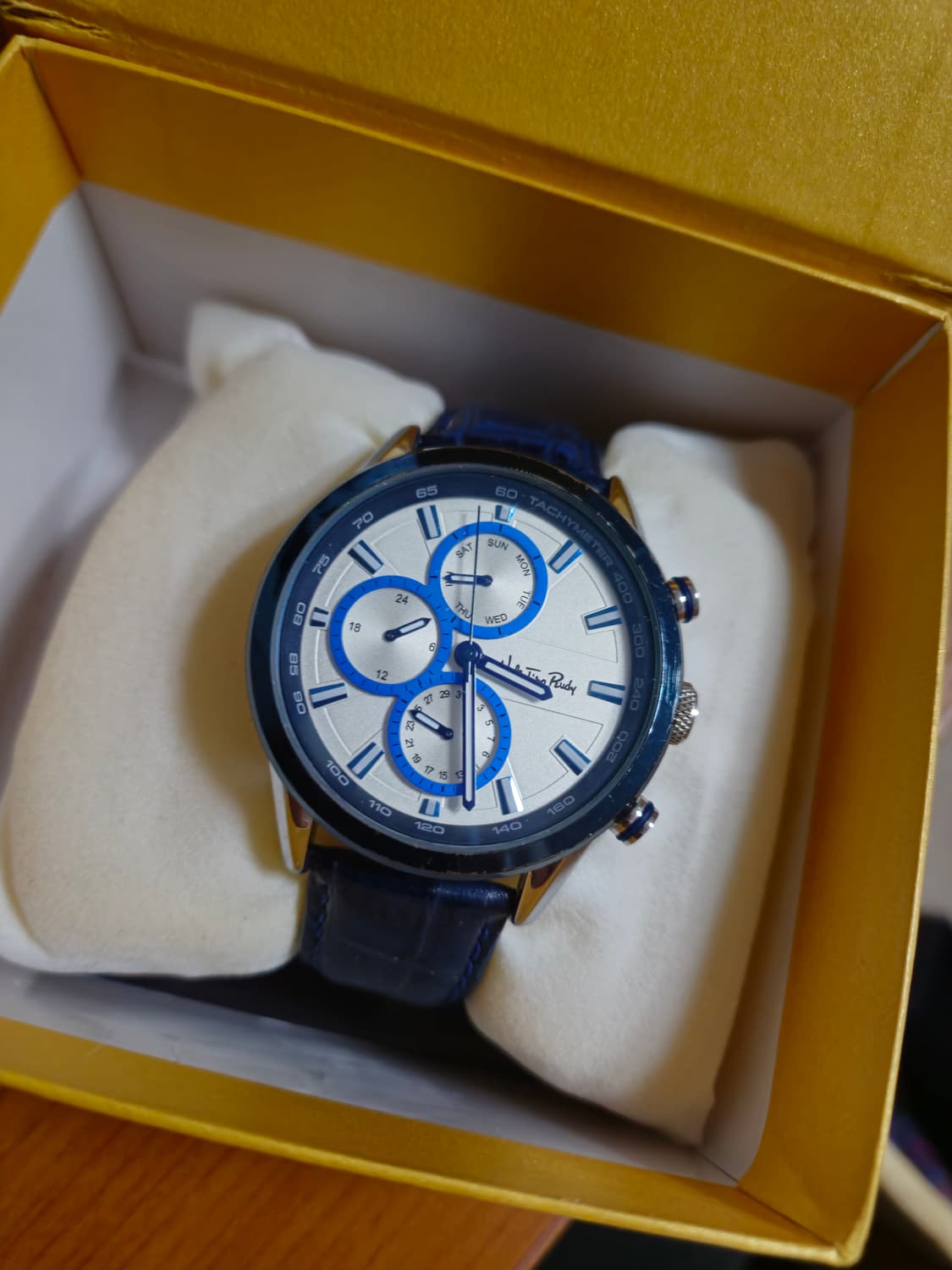 발렌티노 루디 가죽 시계 상품이미지1