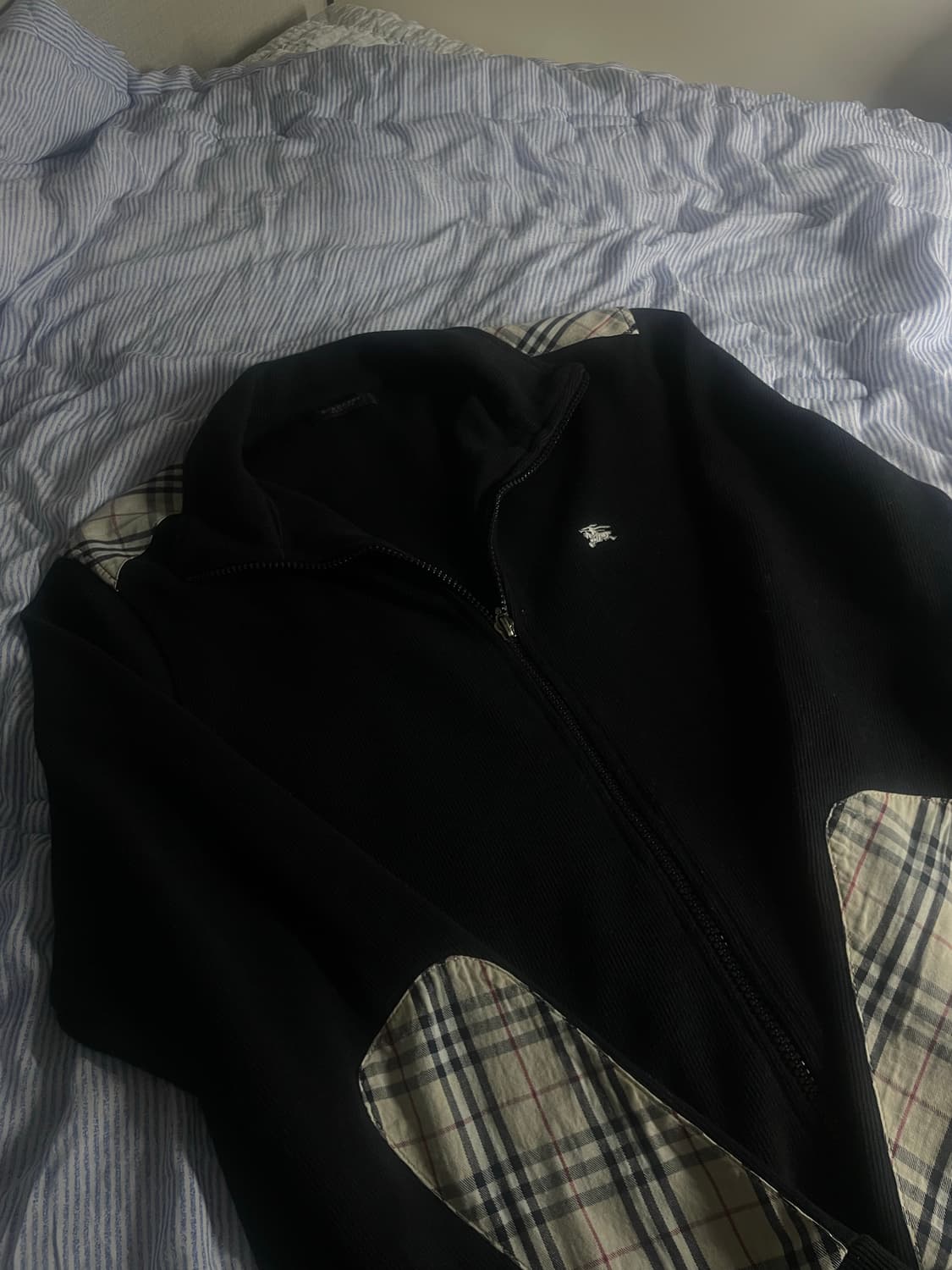 (급급처) 버버리 코튼 집업 M 상품이미지1