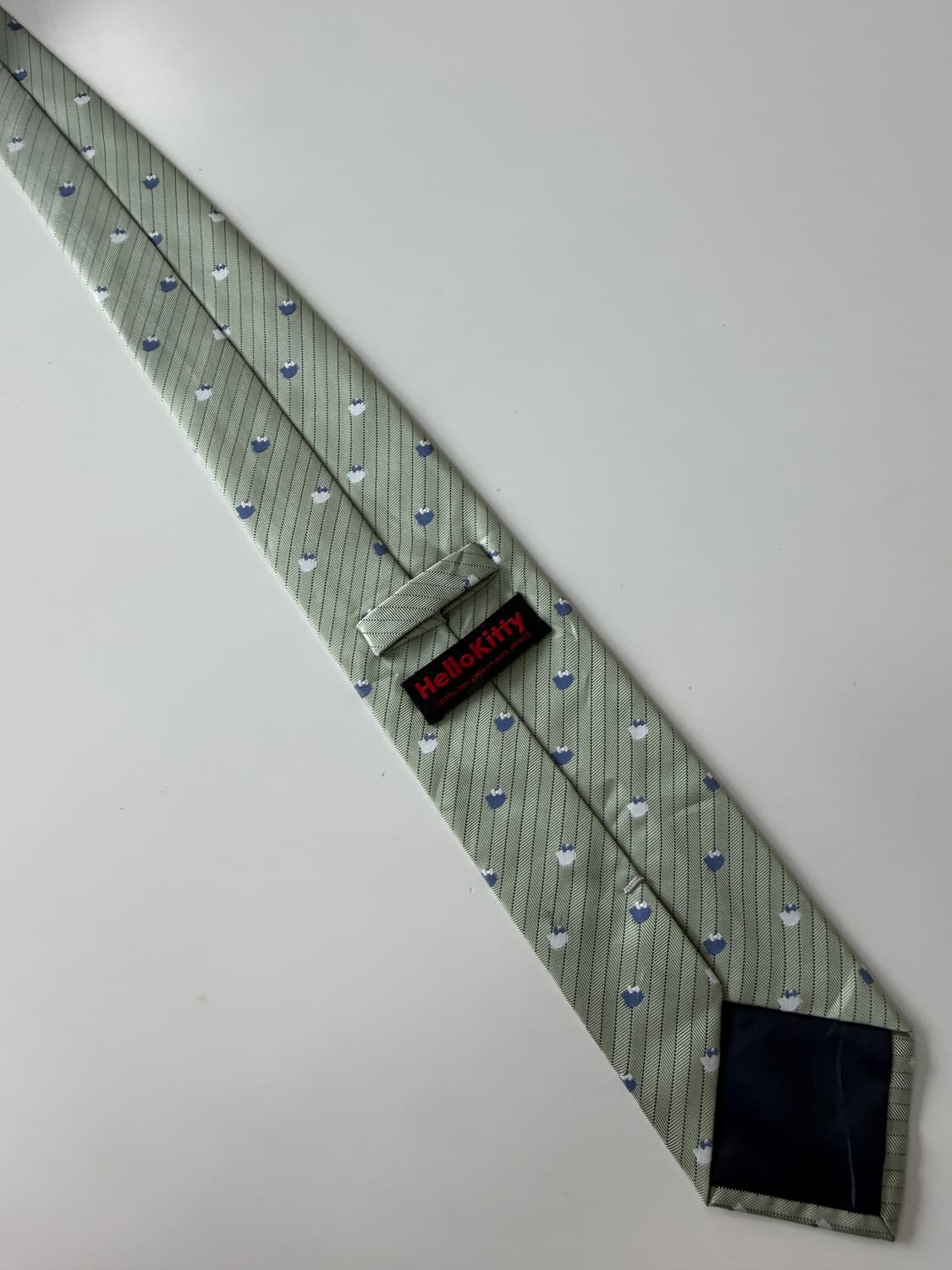 헬로키티 패턴 넥타이 8.5cm 상품이미지3
