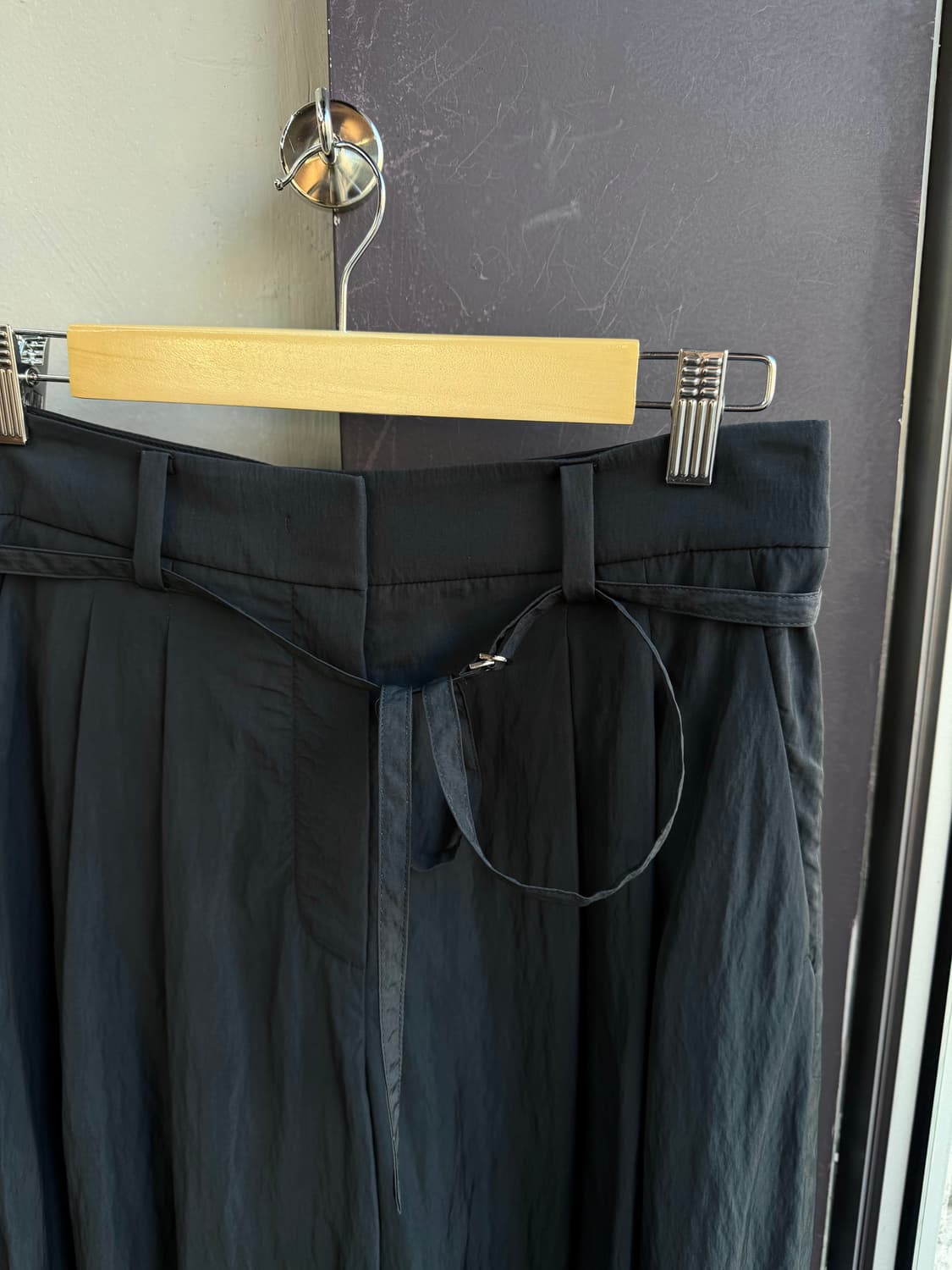 67/ 타임 25S/S 와이드 투턱 팬츠 상품이미지5