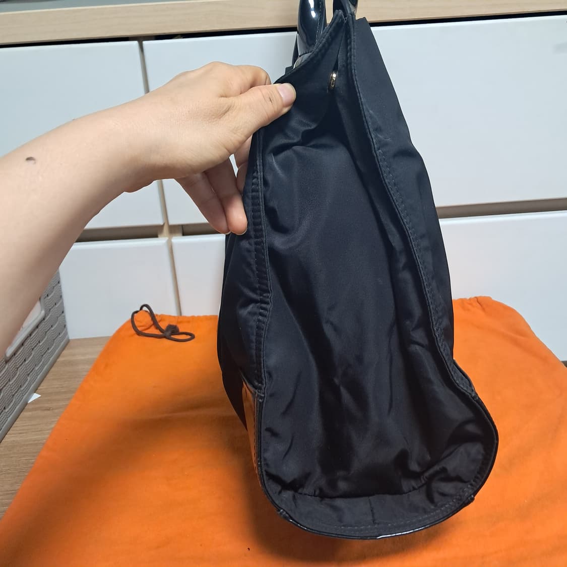 토리버치 블랙 나일론 토트백 숄더백 가방 빅백 상품이미지2