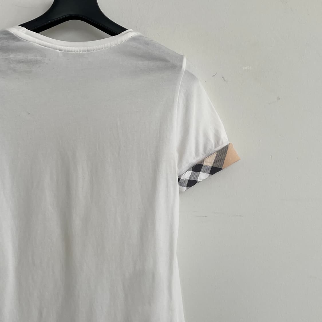 버버리 브릿 S,55 소매 노바 체크 화이트 반팔 티셔츠 상품이미지5