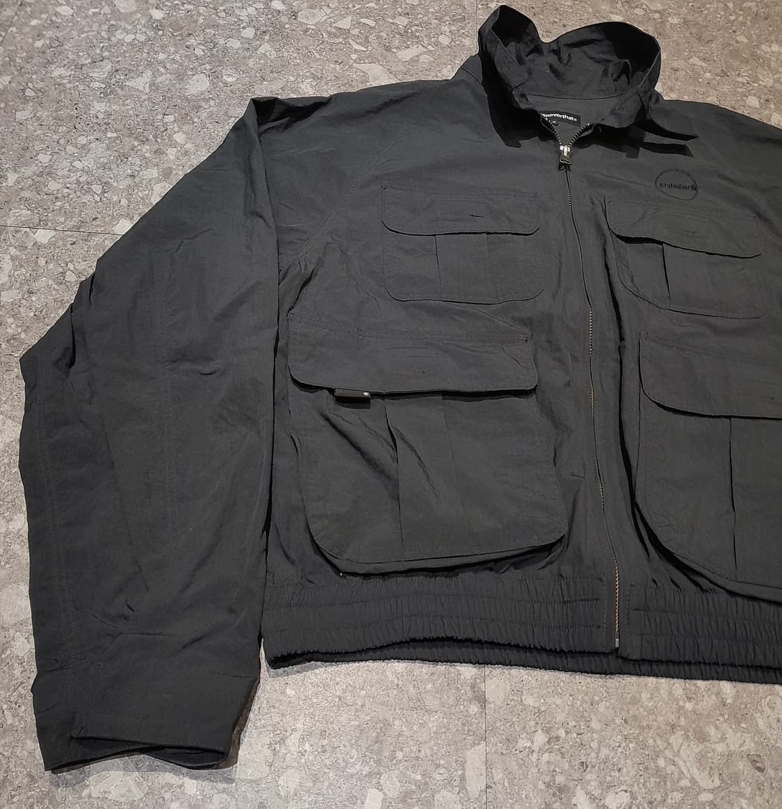 💥디스이즈네버댓 나일론 멀티포켓 바람막이 자켓 (M) 상품이미지4