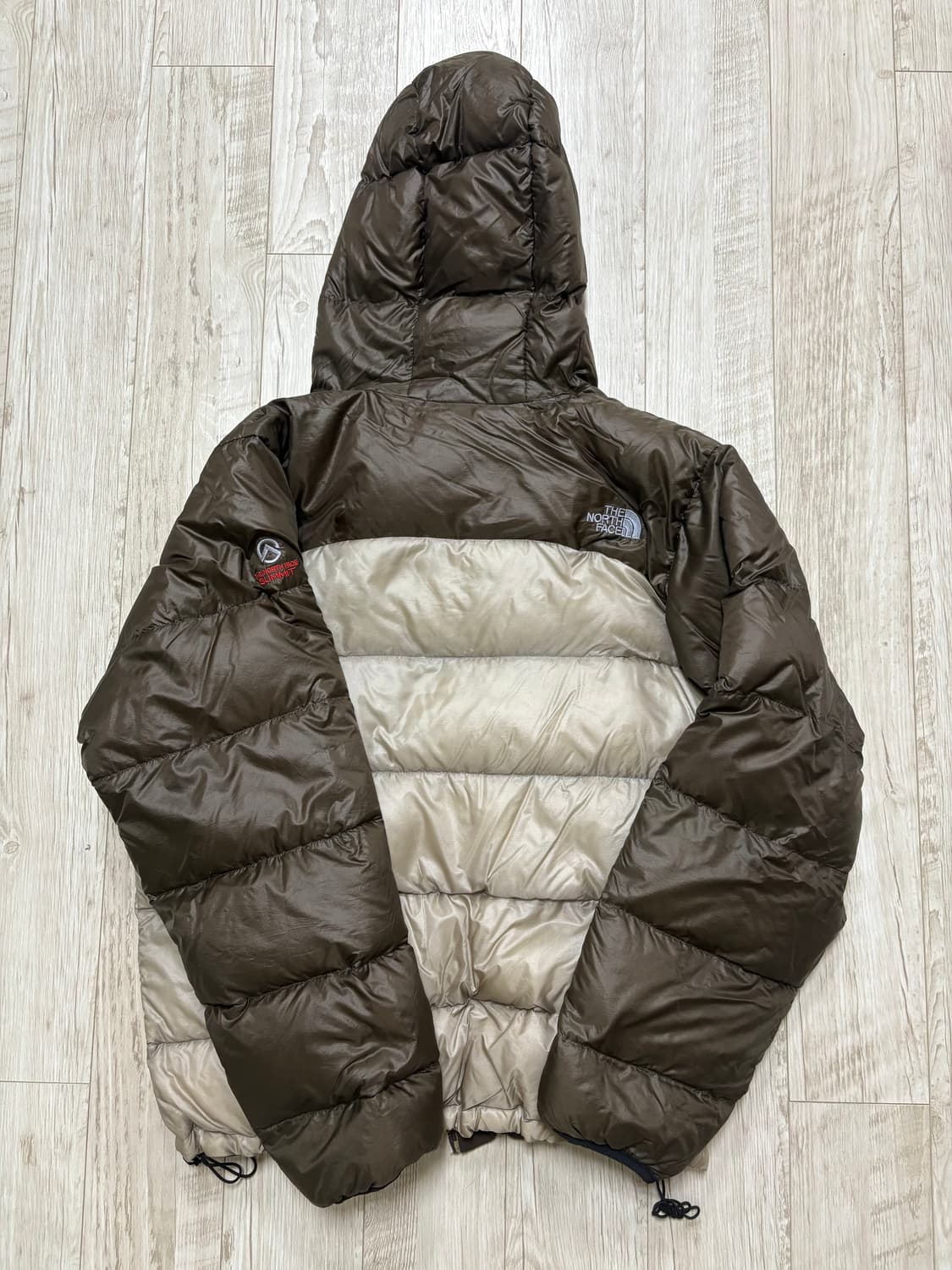 노스페이스 아콘카구아 패딩 L 상품이미지2