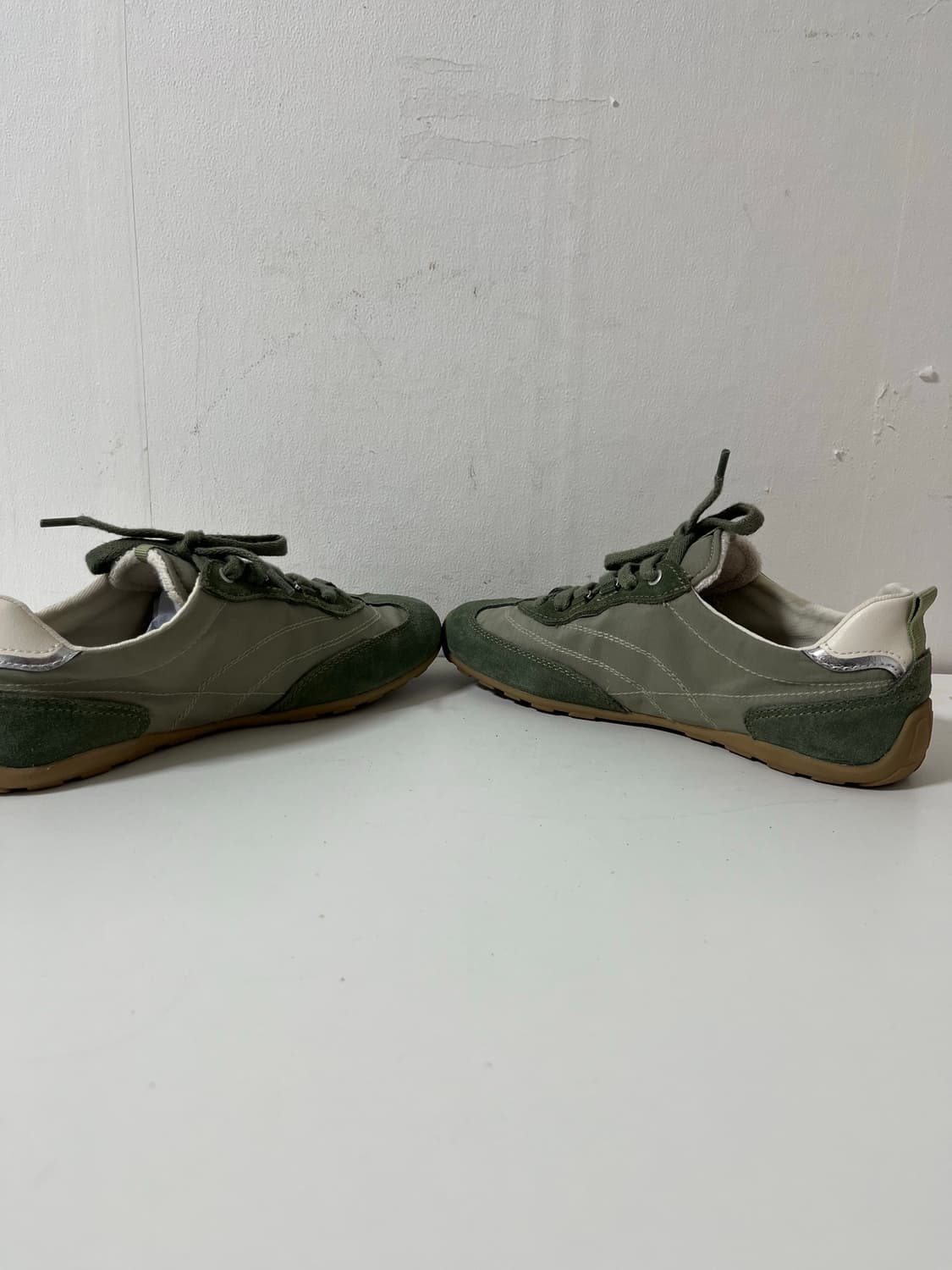 235 ZARA 자라 스니커즈 운동화 정품 상품이미지3