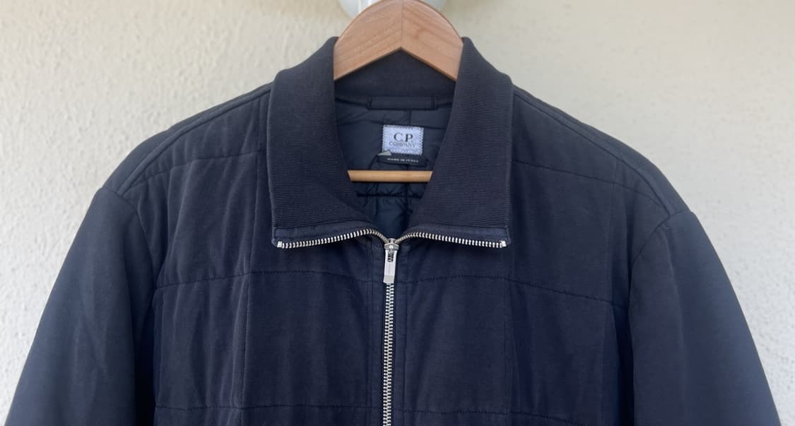 CP컴퍼니 퀄팅 붐버 자켓 블랙 상품이미지2