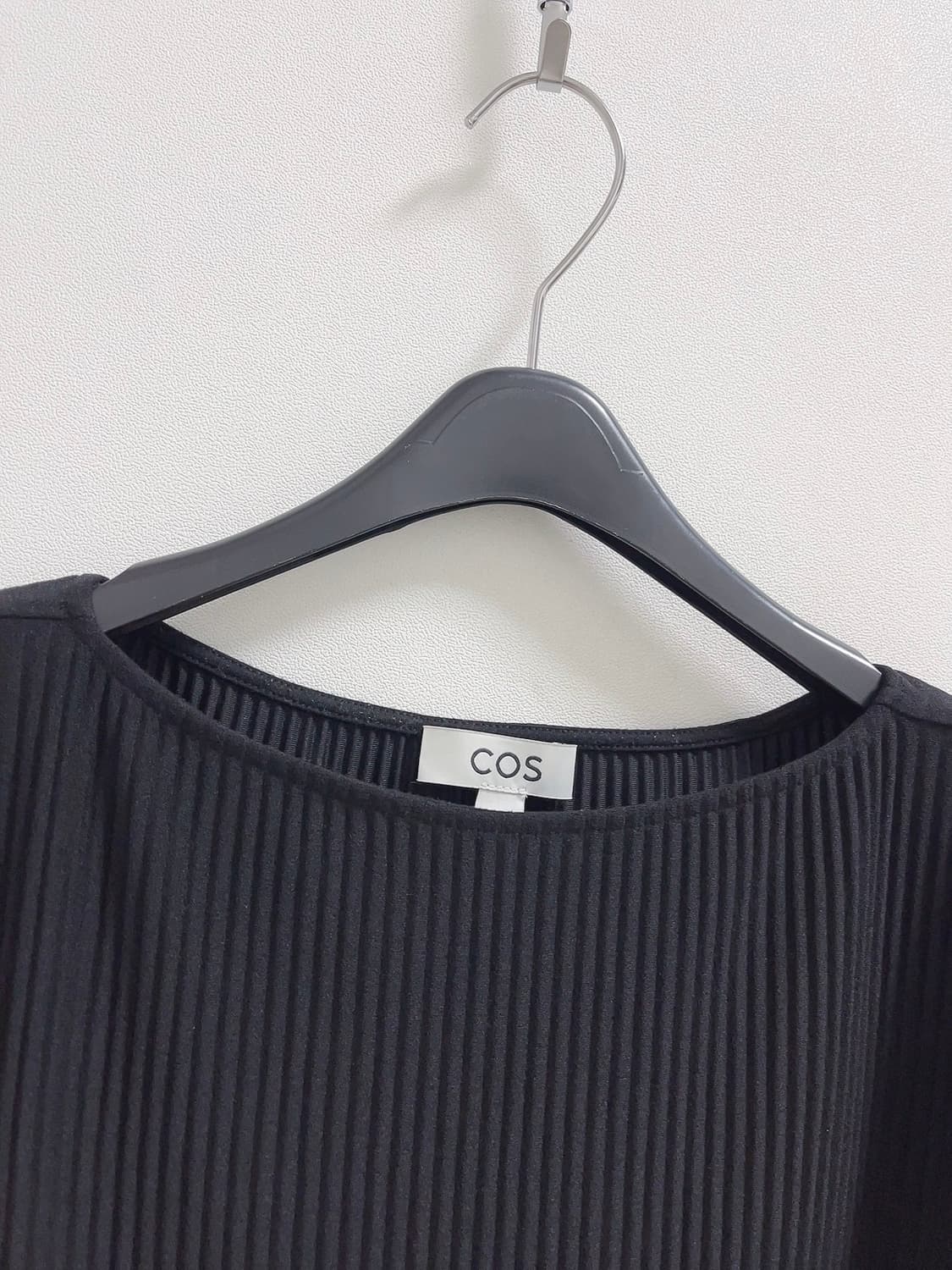 코스 플리츠 원피스 블랙 상품이미지2
