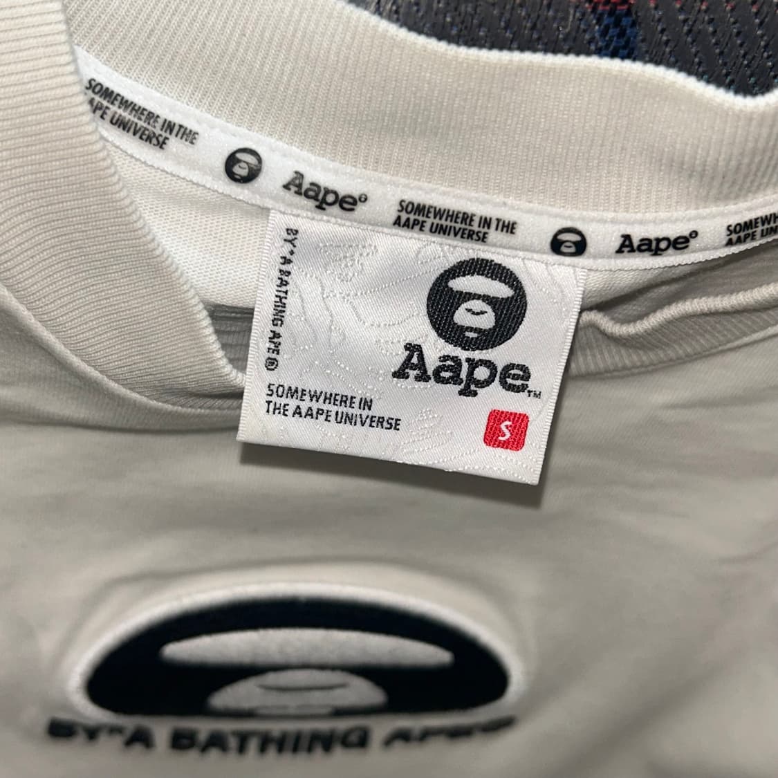 에이프 롱슬리브 상품이미지2