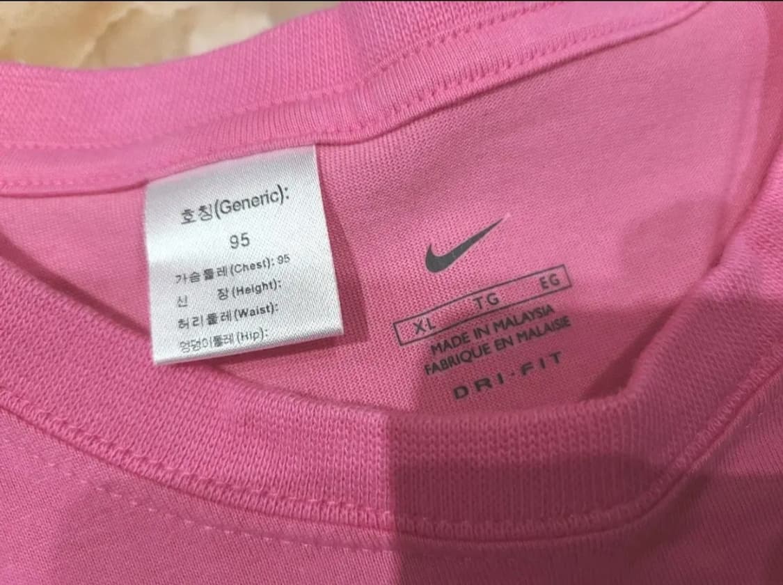 나이키 핑크 반팔 티셔츠 상품이미지4