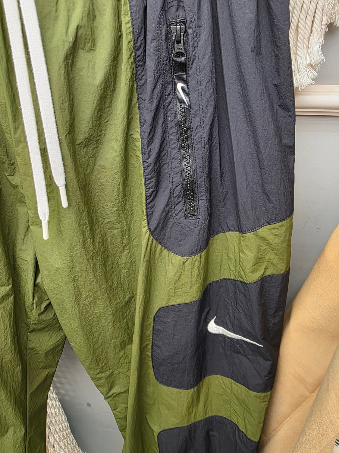 나이키 리이슈 우븐팬츠 L 상품이미지2