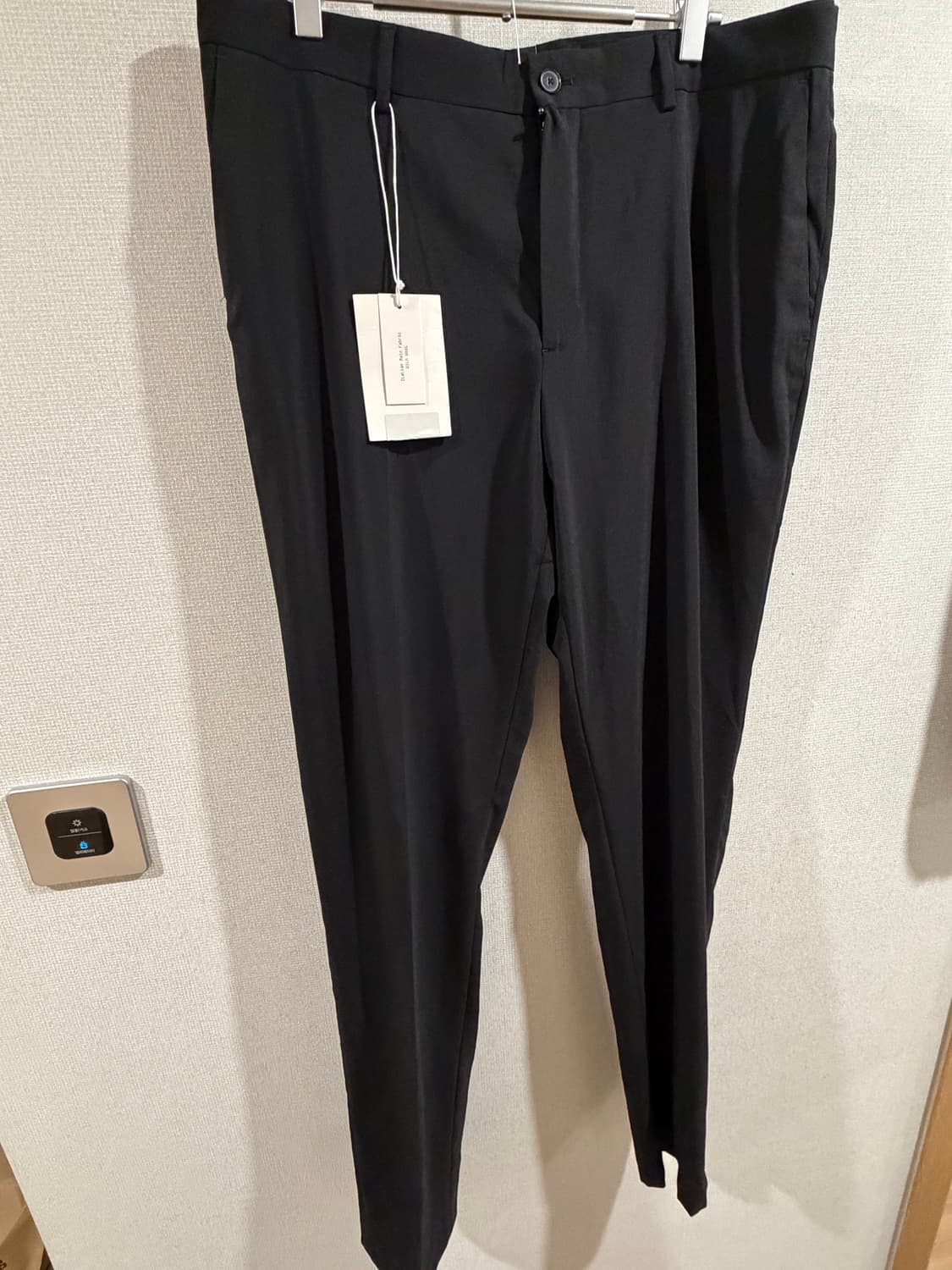 자라 오리진 이탈리안 메인 패브릭 블랙 울 팬츠 상품이미지2