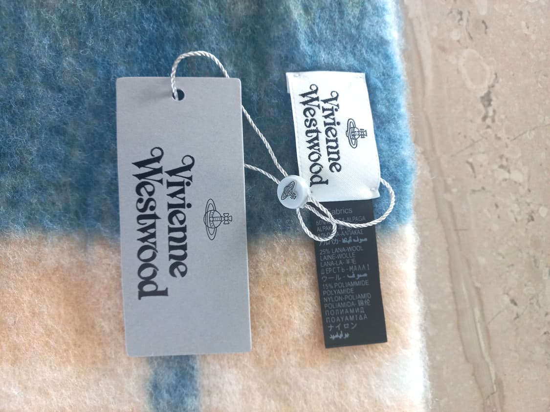 비비안웨스트우드 로고패치 알파카 블렌드 머플러 (새상품) 상품이미지5