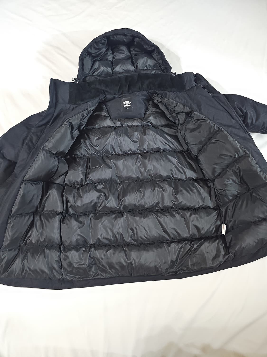 [95,M] 데상트 엄브로 블랙 덕다운 오리털 패딩 상품이미지8