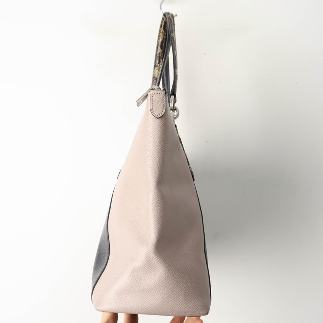 코치 가죽 토트 숄더백 상품이미지3