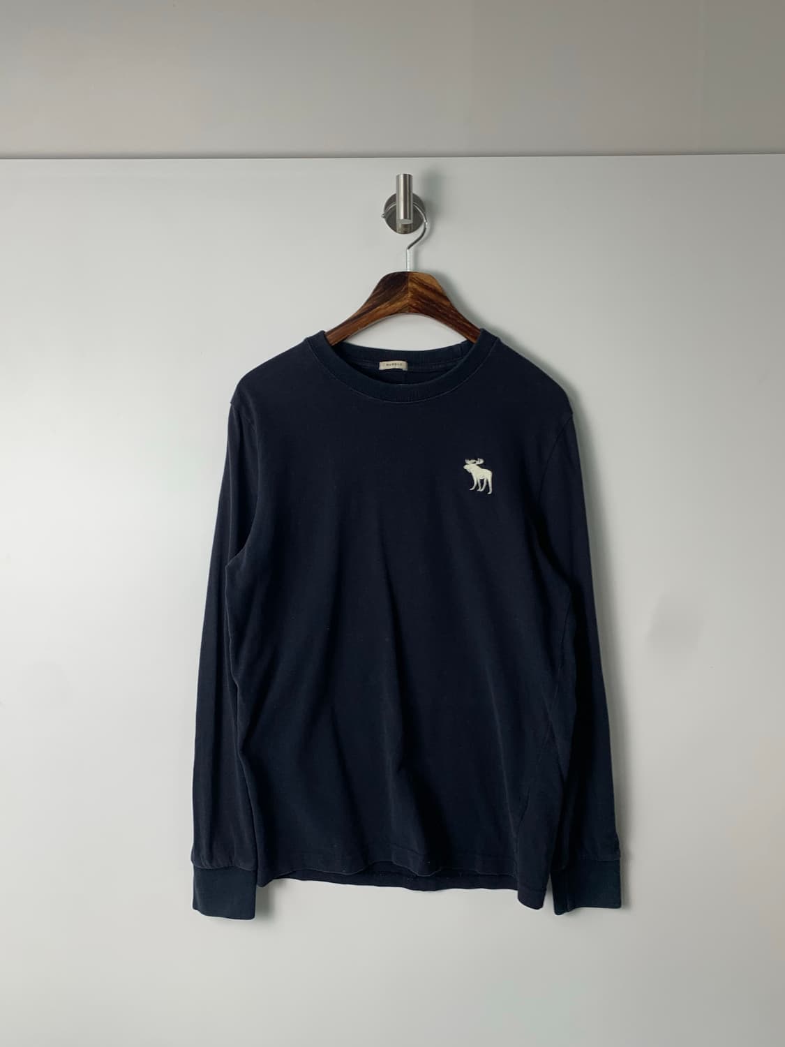 아베크롬비 y2k 와투케 네이비 긴팔티 롱슬리브 상품이미지2
