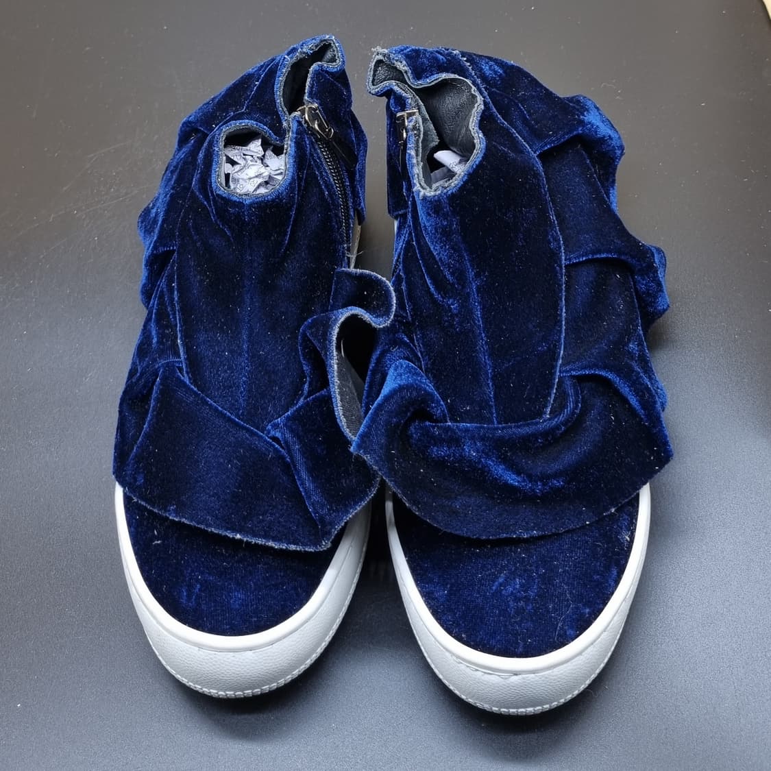 벨벳 스니커즈 230 상품이미지2