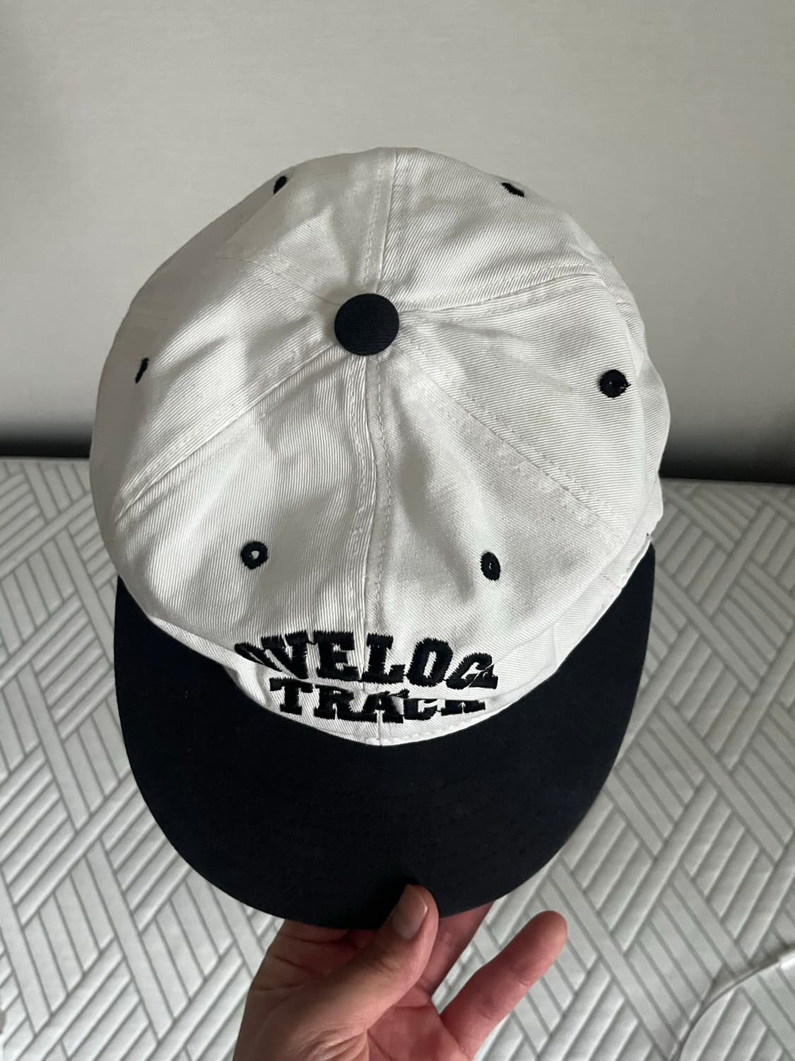 핑거프레스 도넛리벤지 모자 상품이미지2