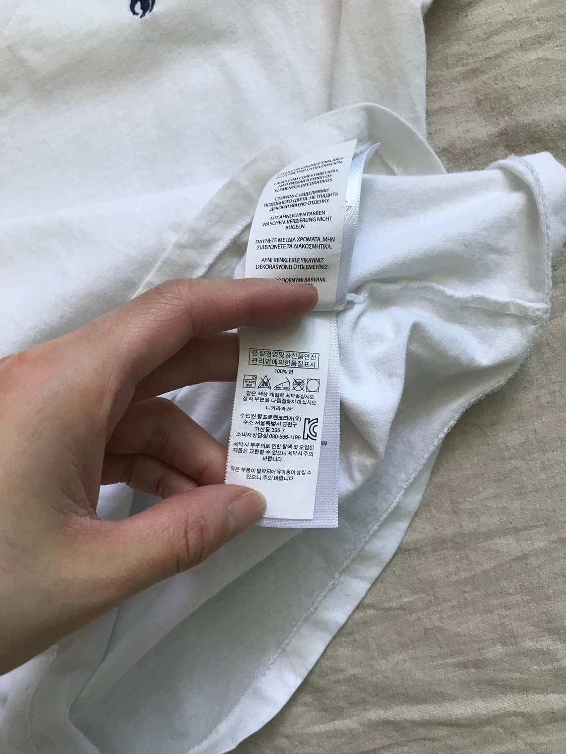 폴로 랄프로렌 포니 로고 화이트 브이넥 반팔 상품이미지9