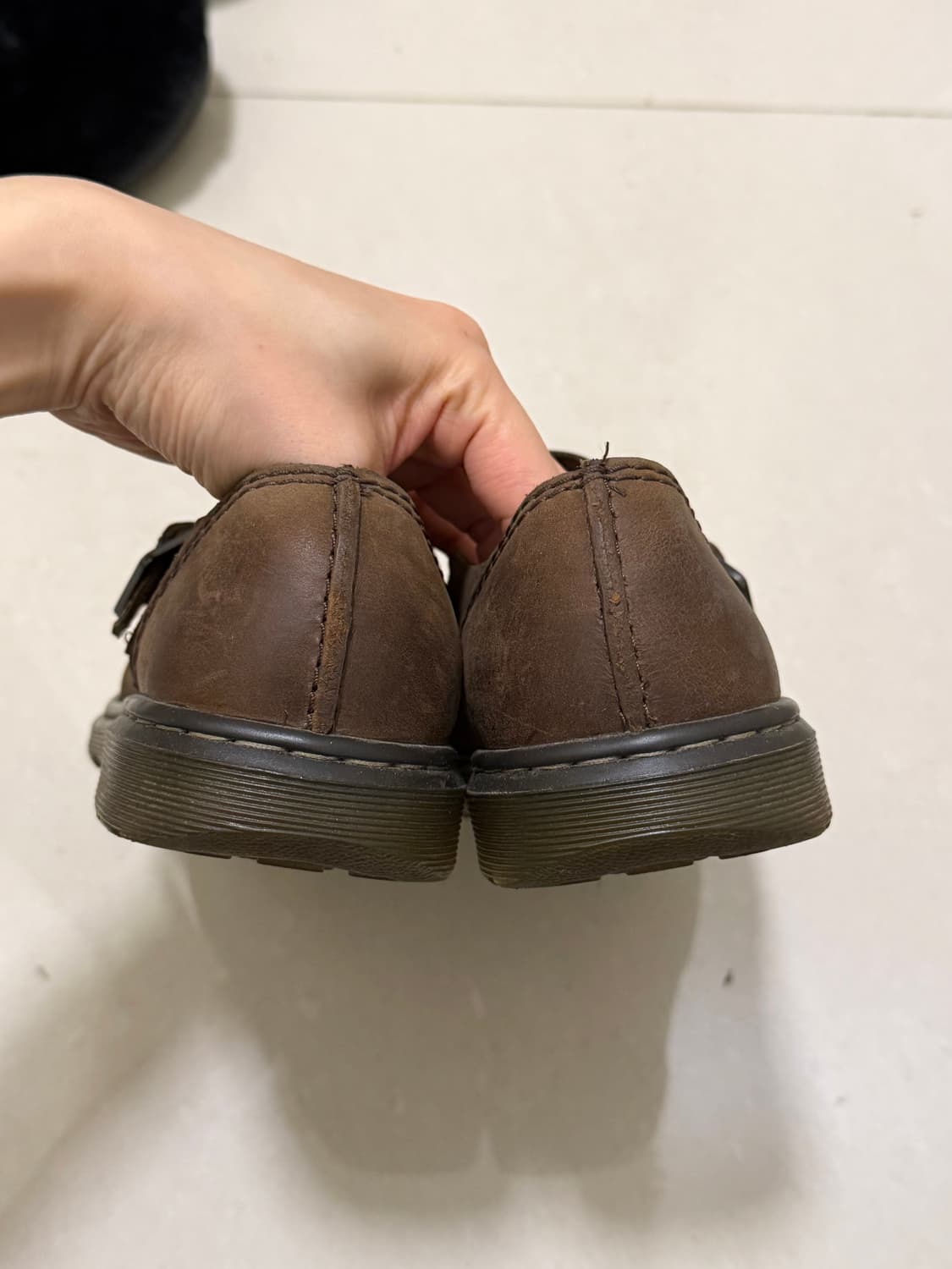 닥터마틴 패트리샤3 다크브라운 250 상품이미지4