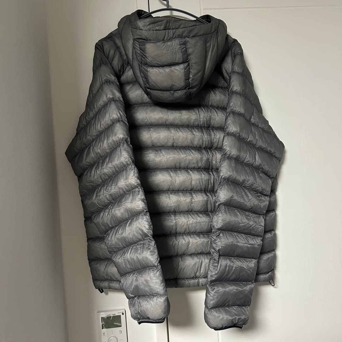 수아레 경량패딩 L사이즈 판매 상품이미지9