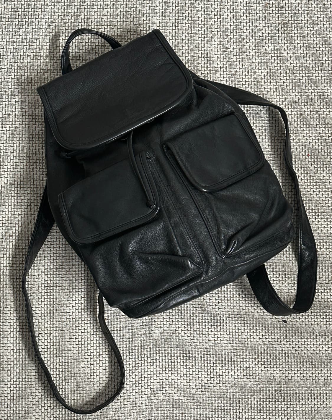 리얼레더 복조리 백팩 상품이미지1