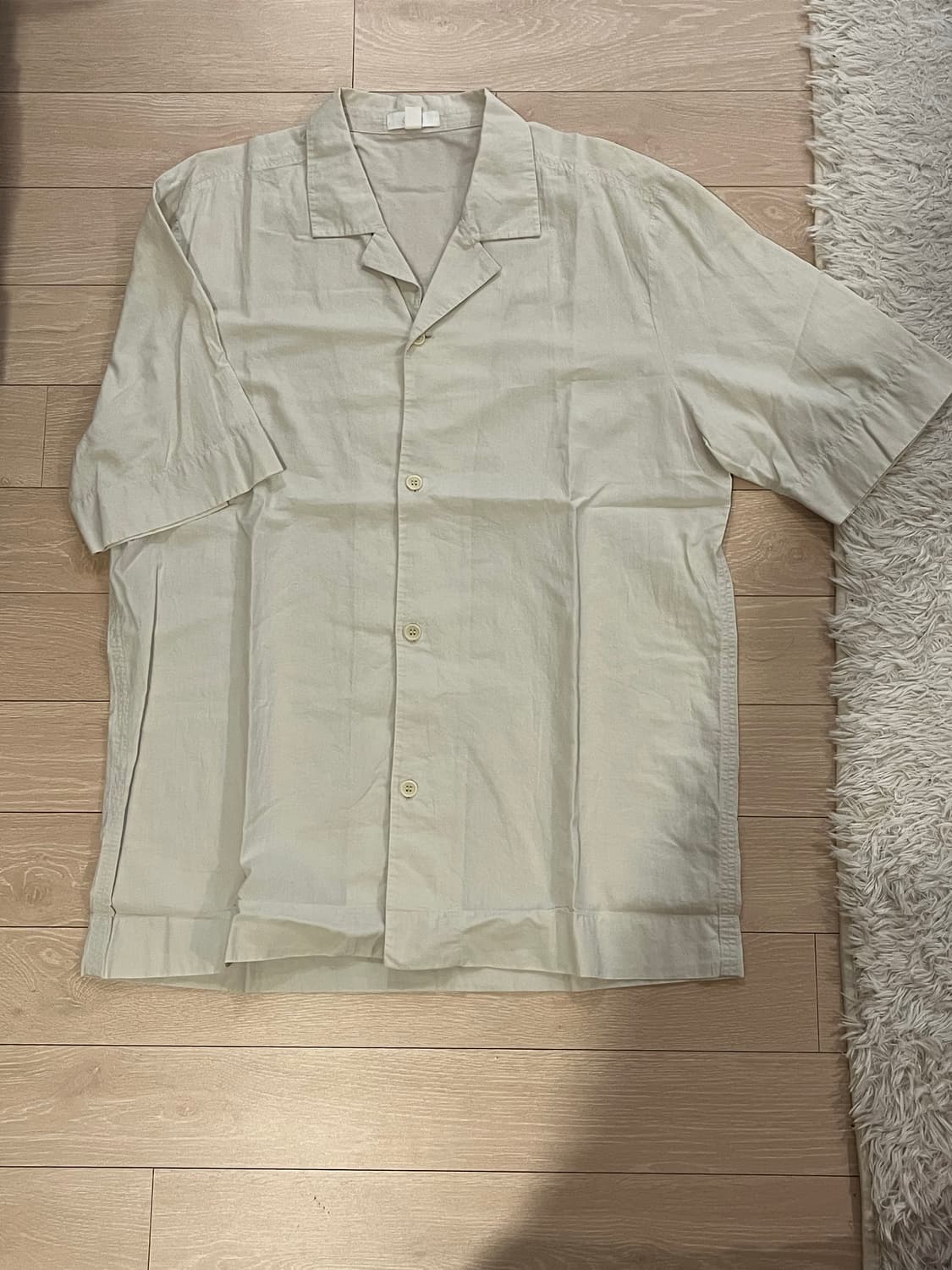 코스 반팔셔츠 상품이미지1