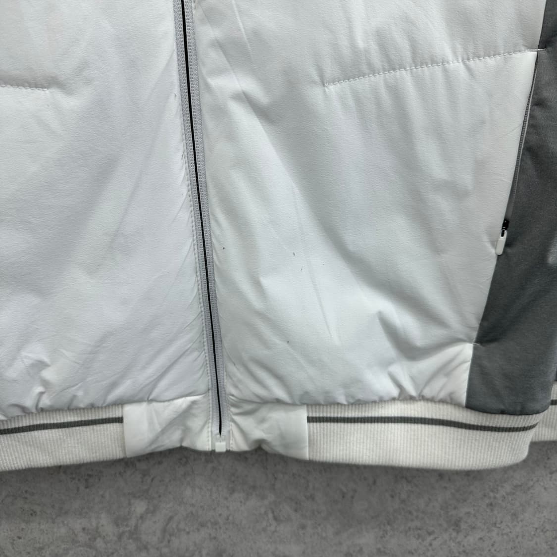 100 르꼬끄 남자 슬림핏 하이브리드 웰론 경량 패딩 상품이미지6