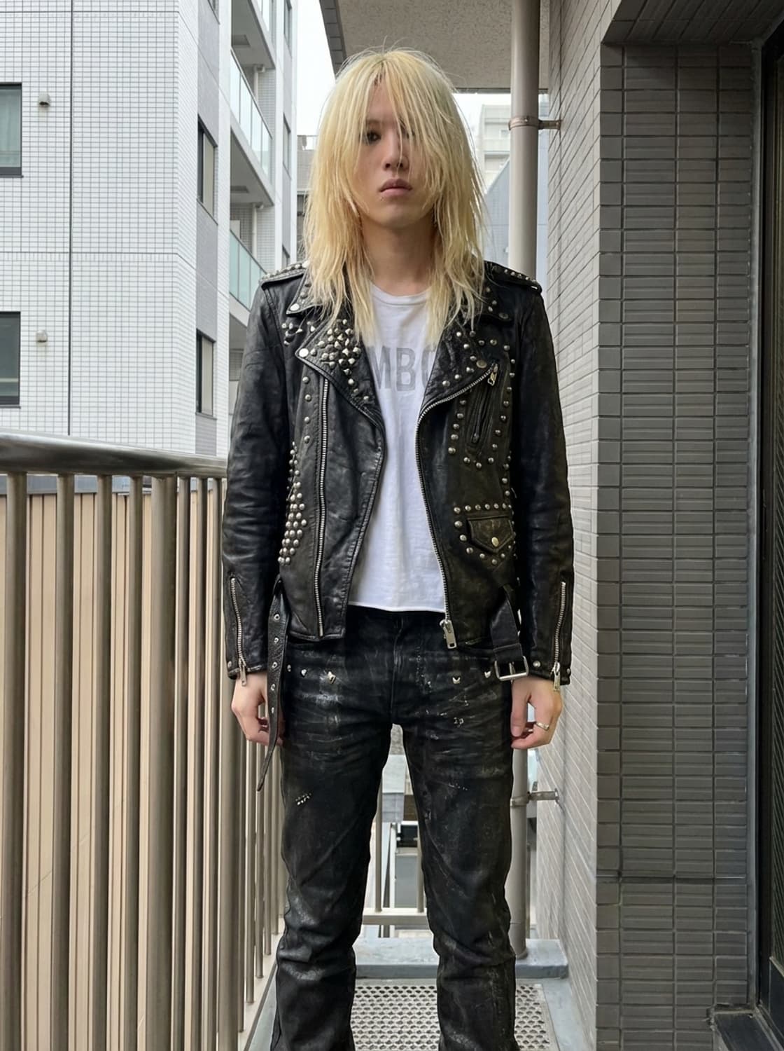 빈티지 스터드 장식 카우레더자켓 상품이미지1