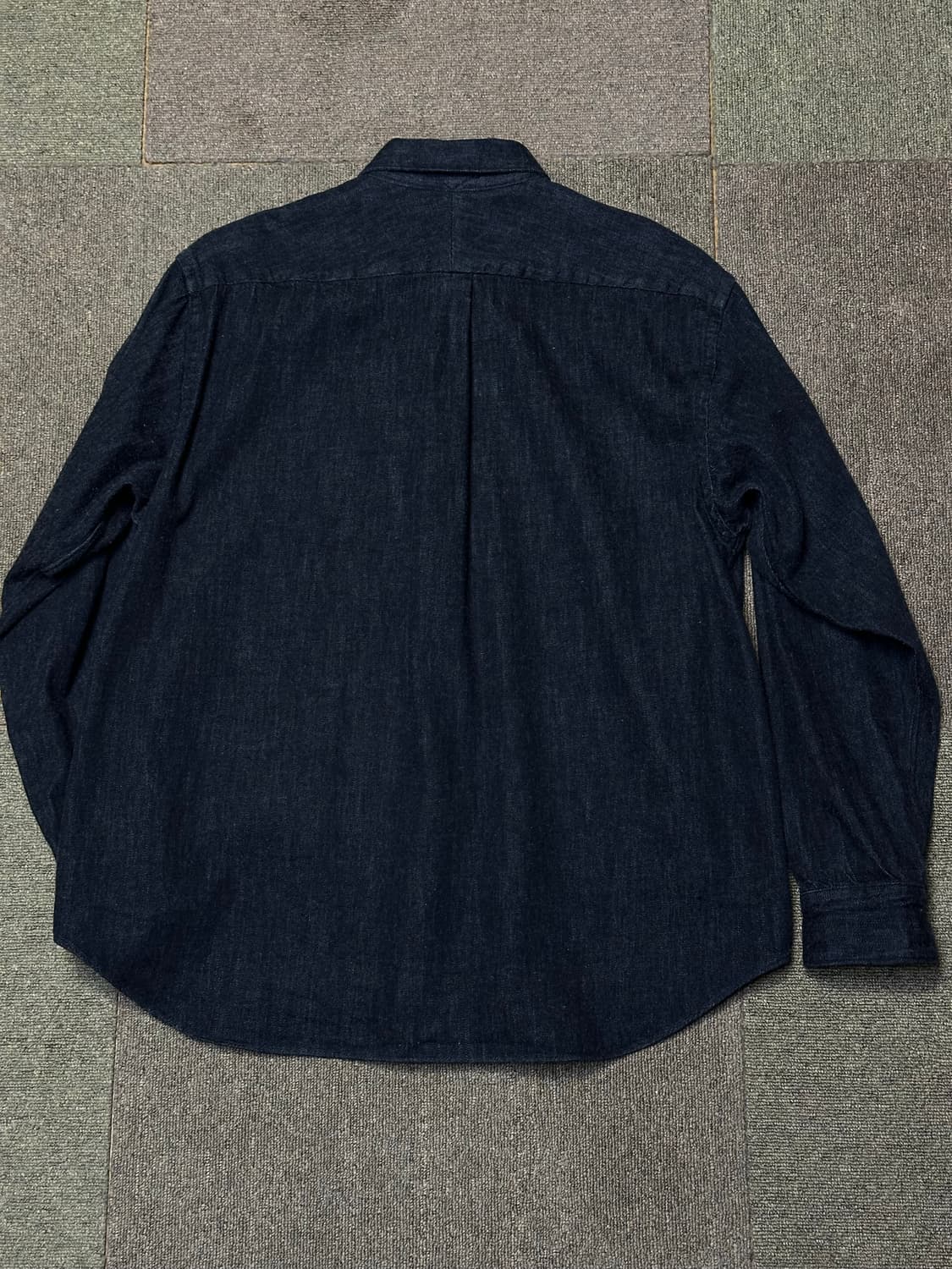 [1] comoli 블랙 에크루 데님 셔츠 상품이미지4