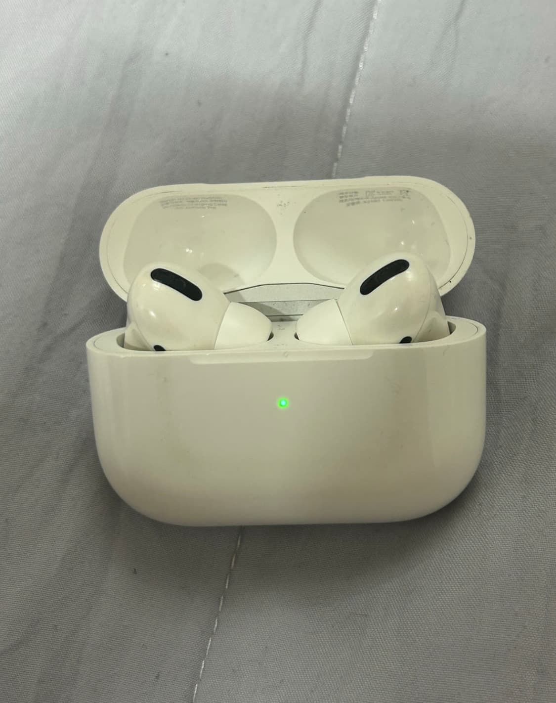 에어팟프로1 상품이미지1