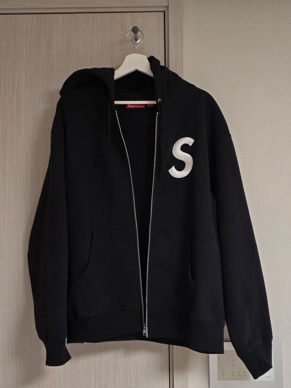 슈프림 24fw S로고 후드집업 블랙 L 새제품 상품이미지1