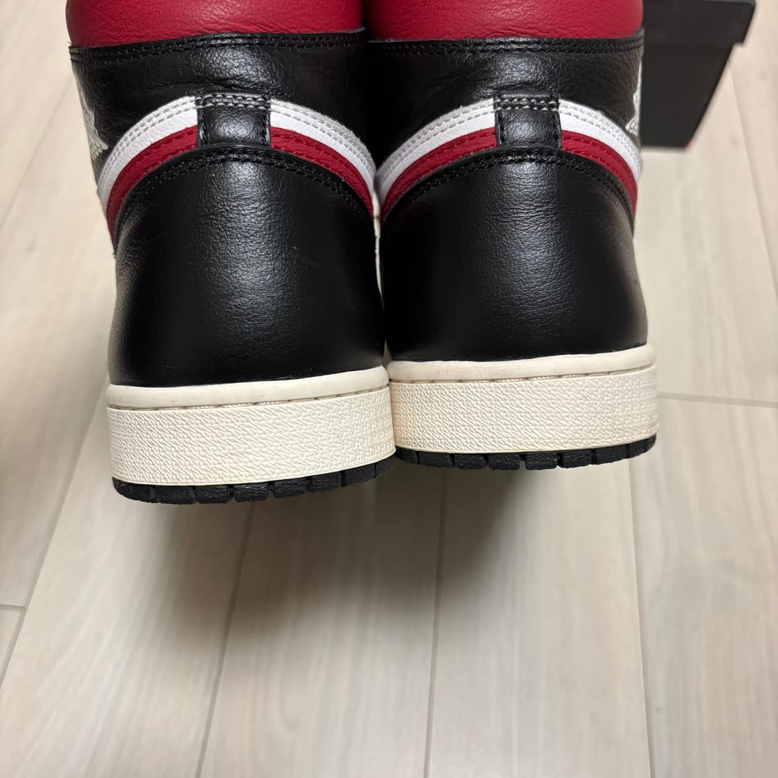 [270]조던1 하이 짐레드 상품이미지7