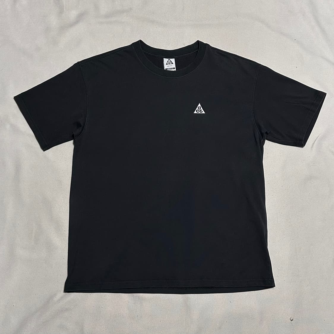 XL 나이키 ACG 빅로고 블랙 반팔 티셔츠 상품이미지3