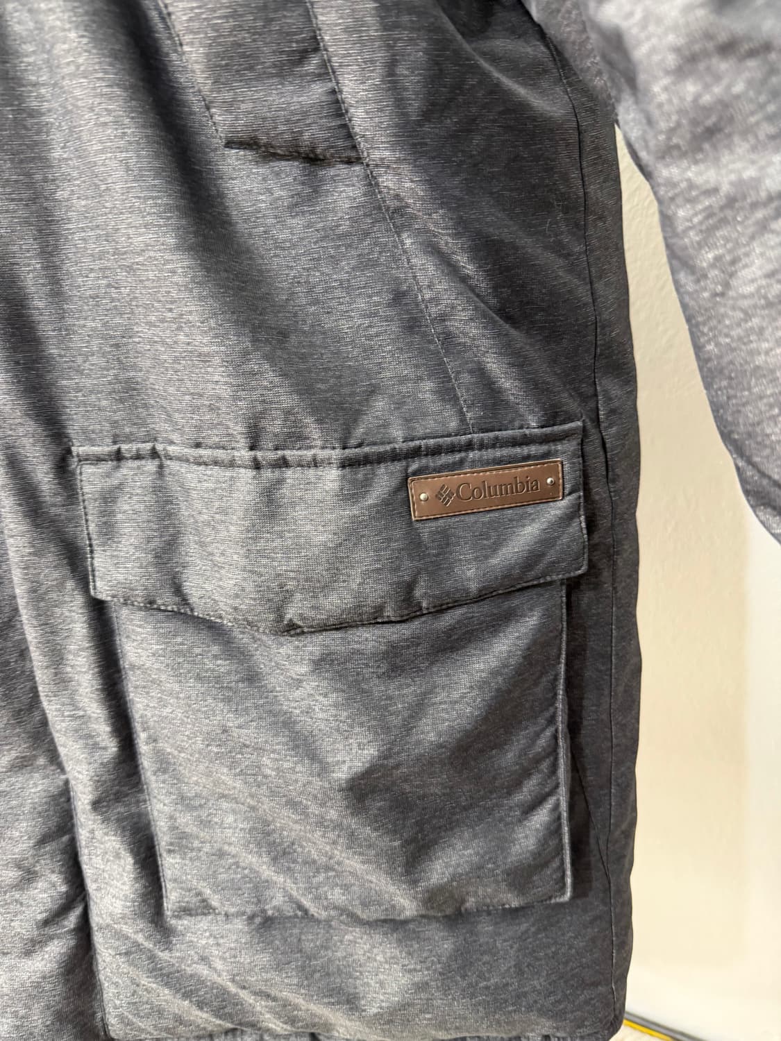 정품) 콜롬비아 남성 후드 패딩 XL 상품이미지4