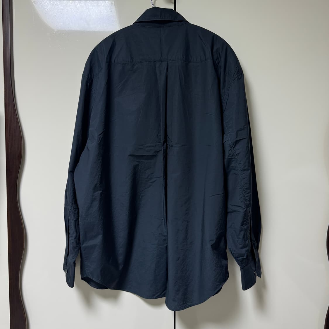 유니클로U 오버사이즈 셔츠 L 네이비 상품이미지3
