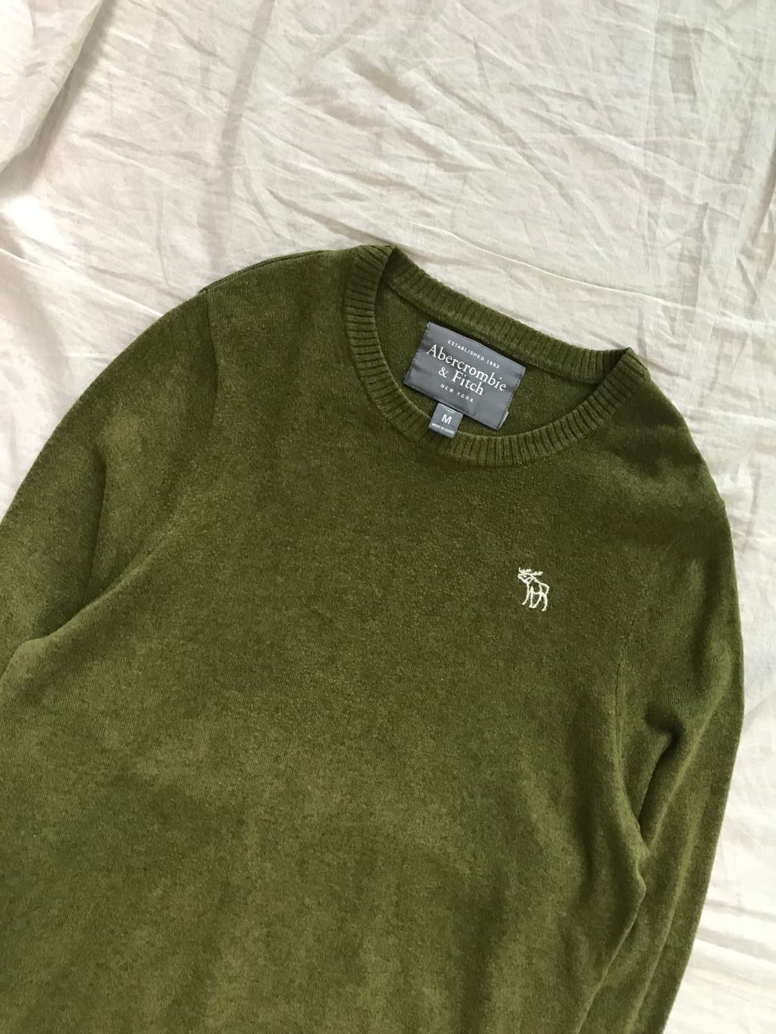 아베크롬비 산양 자수로고 카키 니트 상품이미지5
