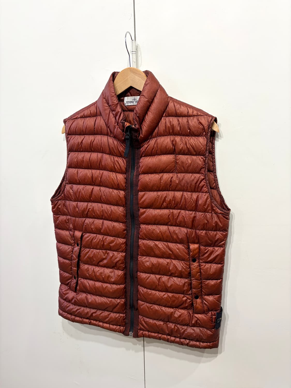 스톤아일랜드 가먼트 다이드 패딩 베스트 상품이미지2