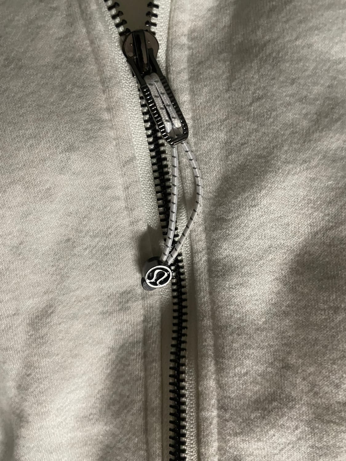 룰루레몬 스쿠바 풀집 후디 팔아요! 상품이미지6