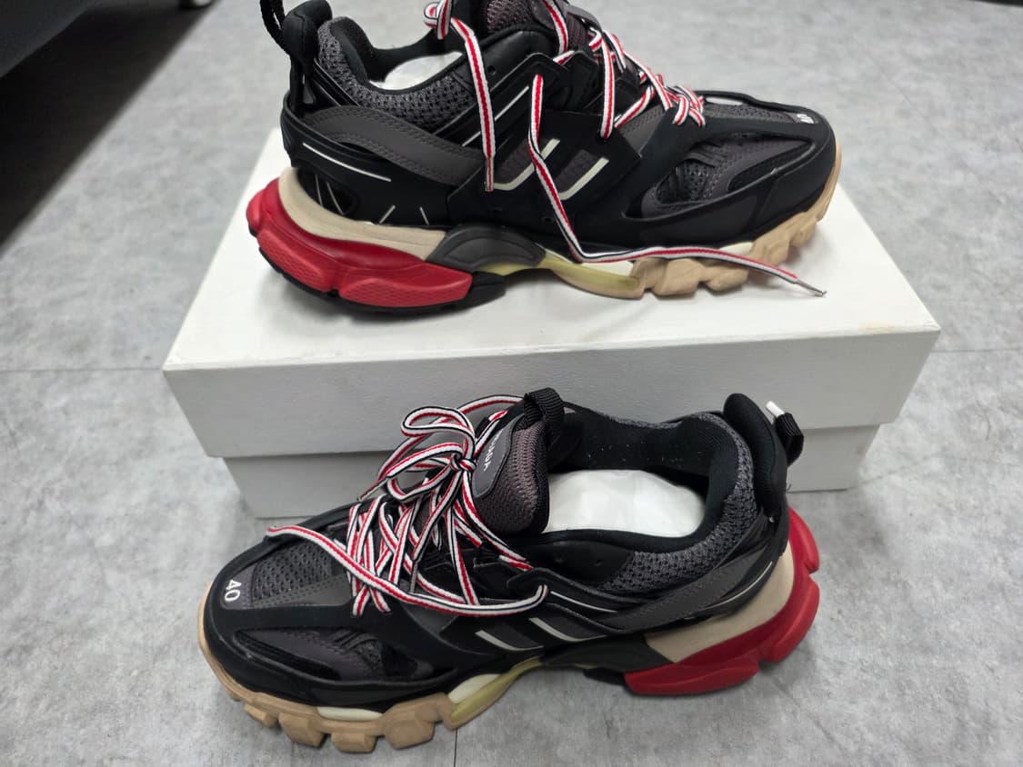 발렌시아가 트랙슈즈260 상품이미지1