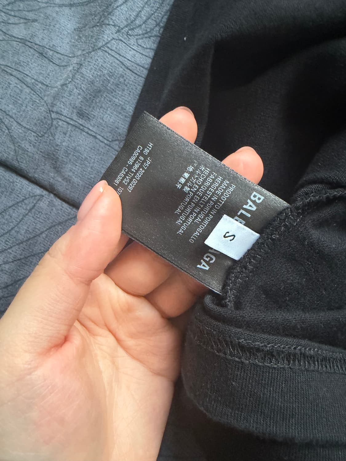 발렌시아가 웨이브 로고 여성 반팔티 s 상품이미지3