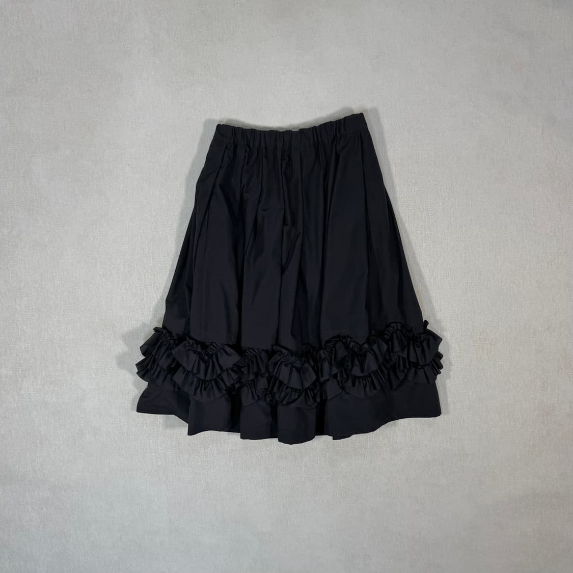 Frill Voluminous Long Black Skirt  상품이미지4