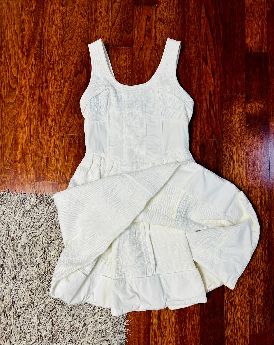 루이비통 화이트 원피스(38/44사이즈) 상품이미지6