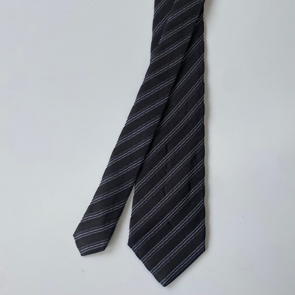 FENDI 펜디 영문모노그램 정품 명품넥타이 상품이미지2