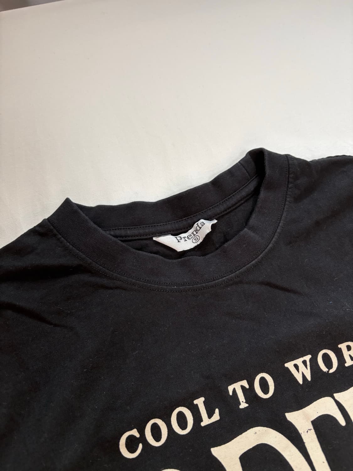 프렌다 Ardeur crewneck tee 블랙 상품이미지3