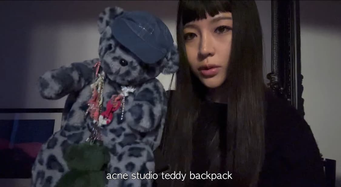 아크네 스튜디오 테디 백팩 블루 상품이미지3