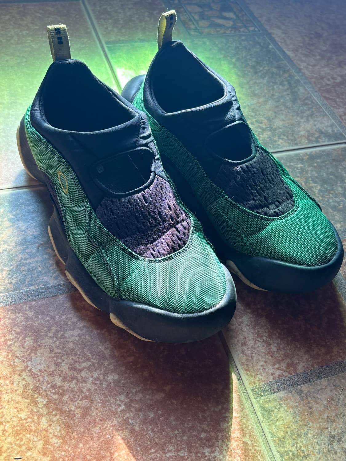 오클리 팩토리팀 브레인데드 플래시 샌들 그린 270 상품이미지4