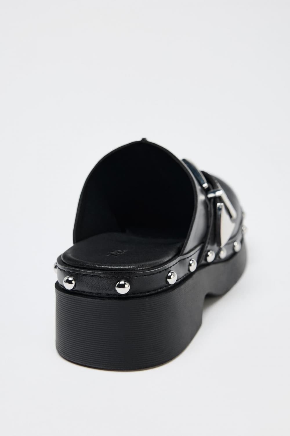 자라 스터드 버클 클로그 235 상품이미지4