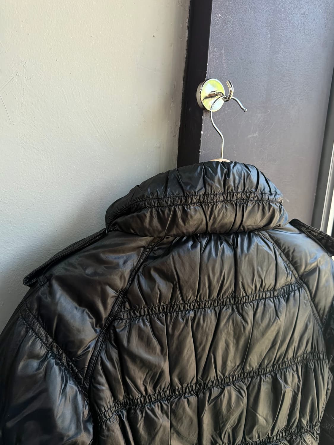 S/ 버버리 셔링 견장 구스다운 패딩점퍼 상품이미지8