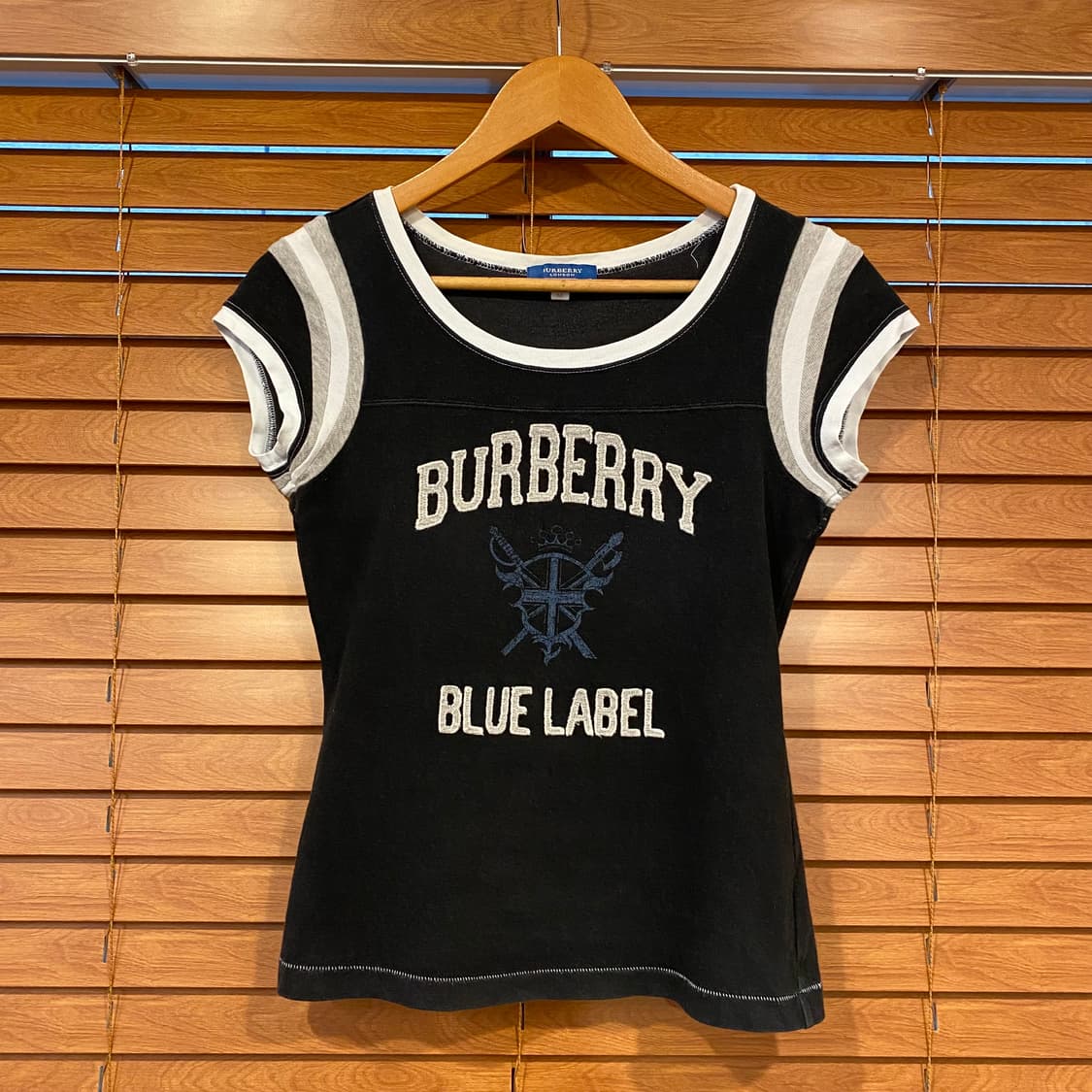 버버리 반팔 티셔츠 상품이미지2