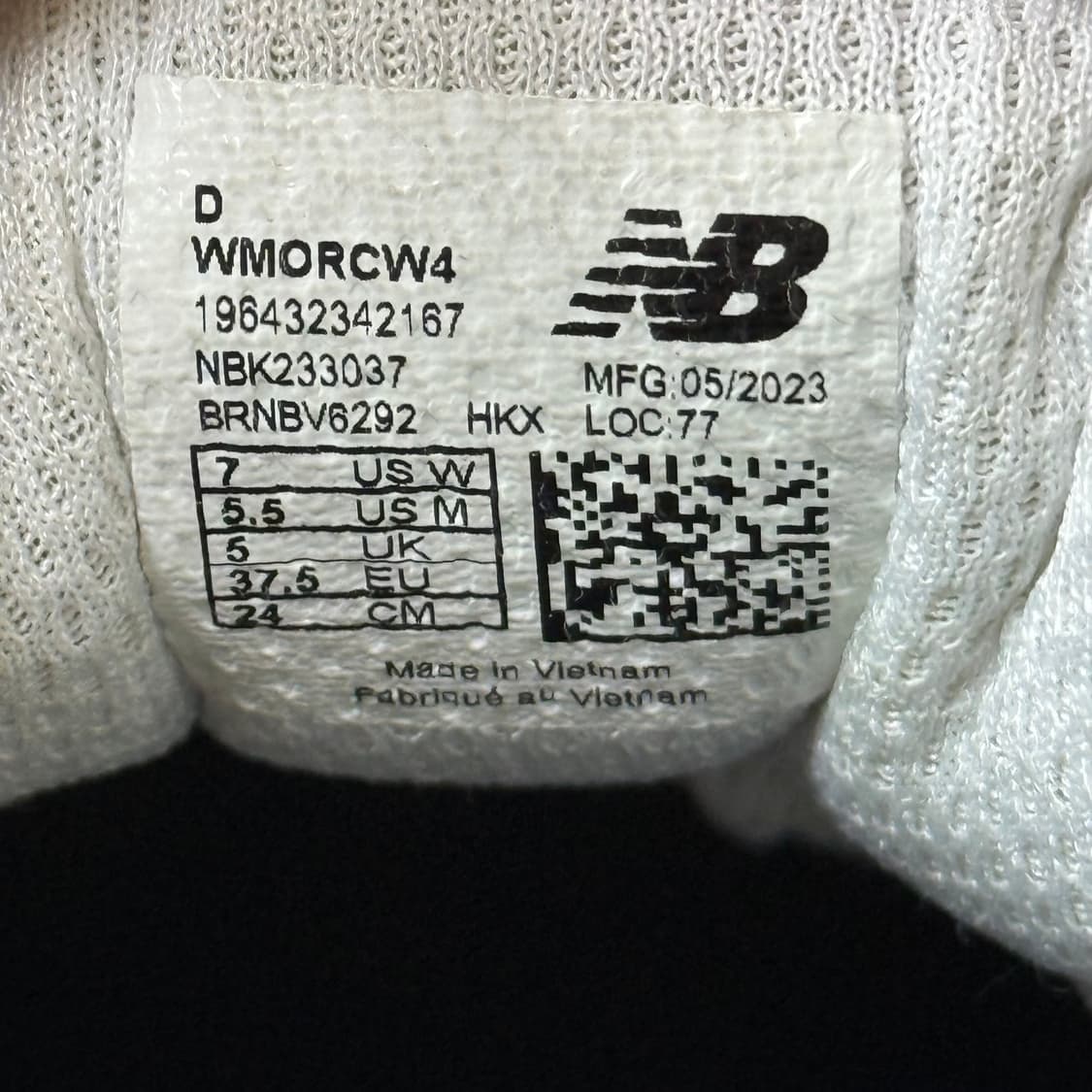 [정가 18만원] 뉴발란스 러닝화 프레쉬폼 240 상품이미지7